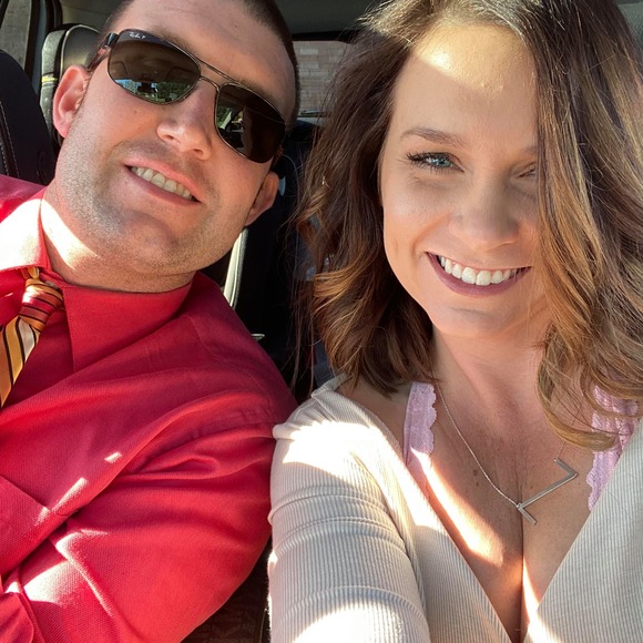 Meet your Posher, Taylor - Picture 1 of 1